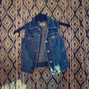 Old navy jean jacket 🦋